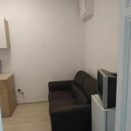 мария луиза Apartament